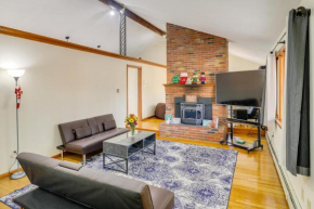 Peek-a-Boo Lake Views and Yard Windham Home